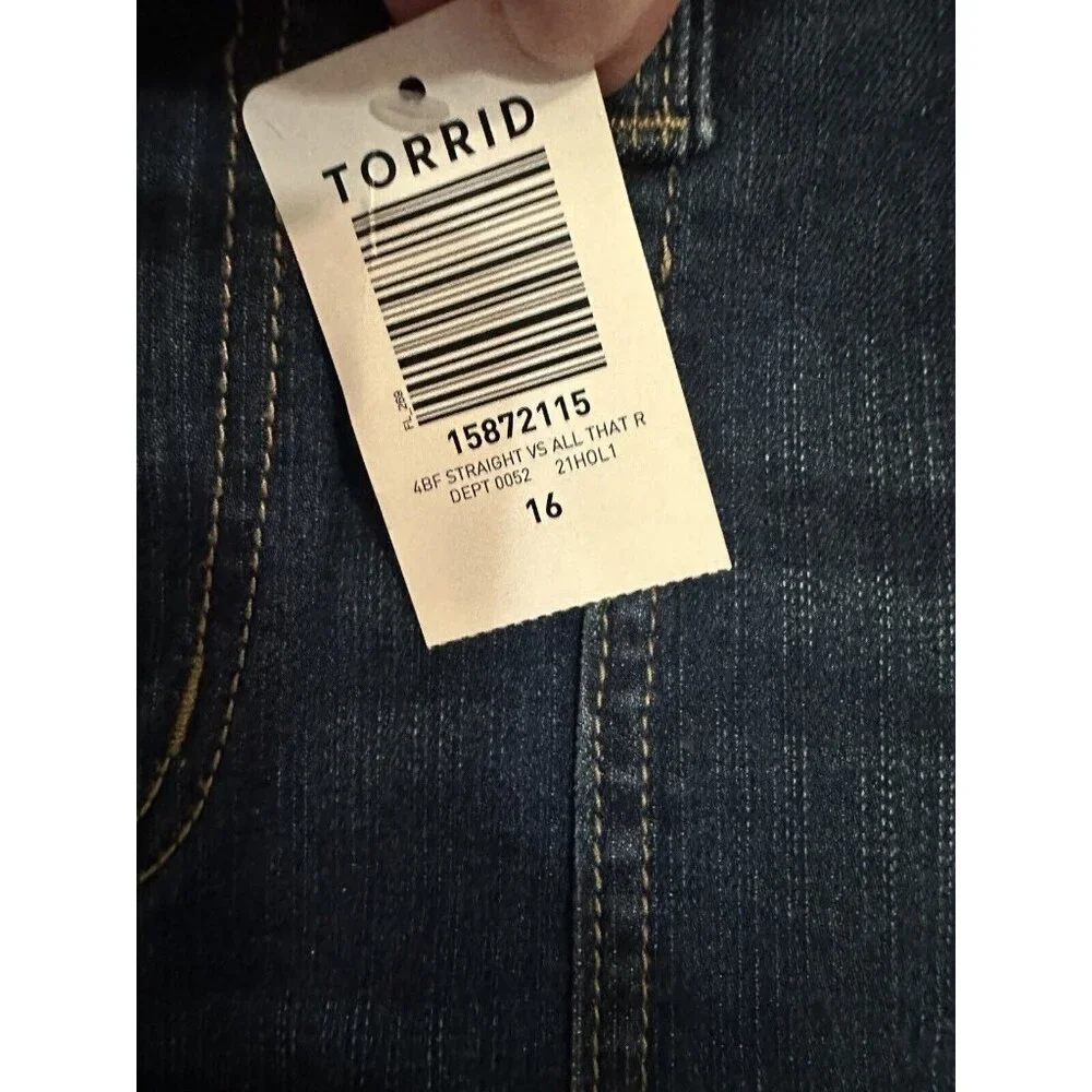 Torrid Boyfriend Straight Vintage Stretch High Rise Denim Jeans Size 16 - Picture 2 of 9